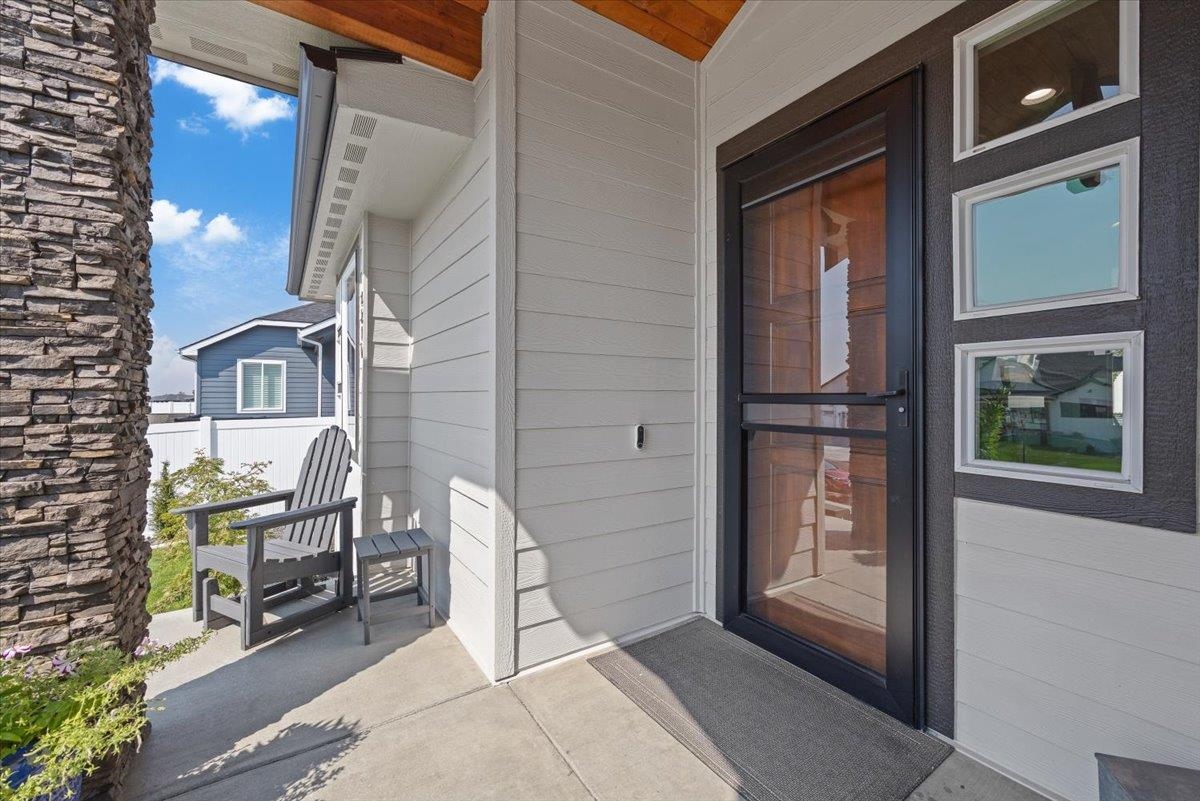 4210 West Pine Cliff Court Spokane, WA 99208 - Photo 5 of 49