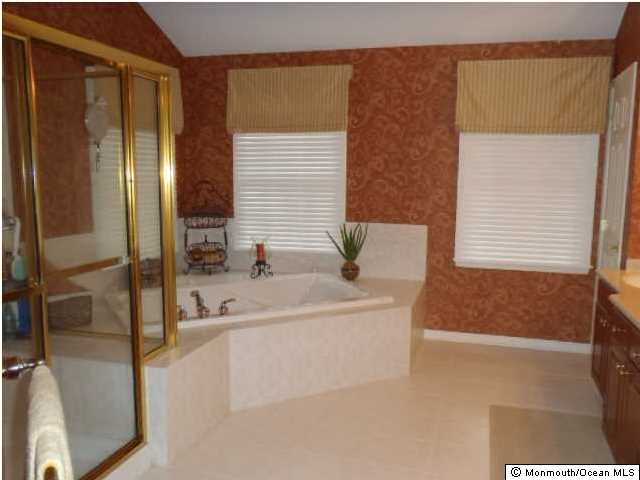 1 Risa Benjamin Way Freehold, NJ 07728 - Photo 9 of 12 Additional Photo