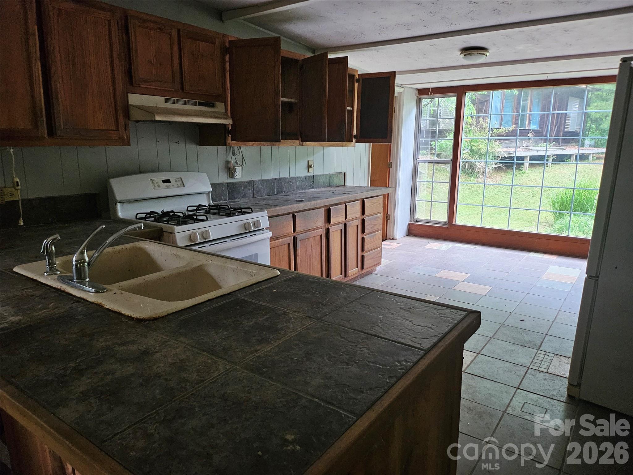 610 Emmas Grove Road Fletcher, NC 28732 - Photo 8 of 24