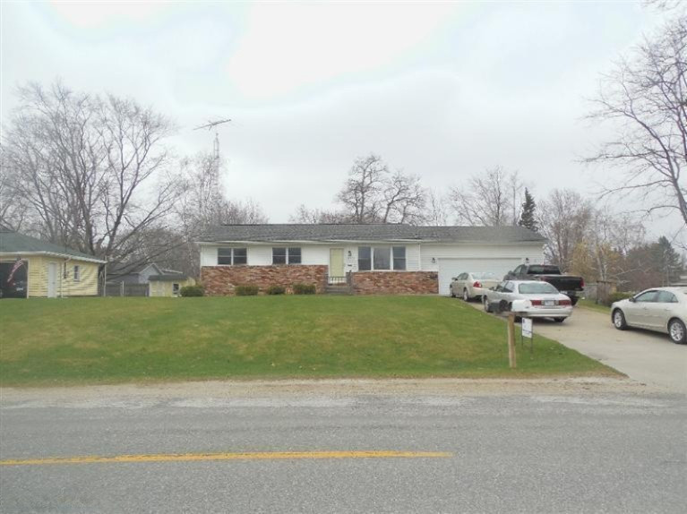 2475 Shettler Road Muskegon, MI 49444 - Photo 1 of 7 Primary Photo