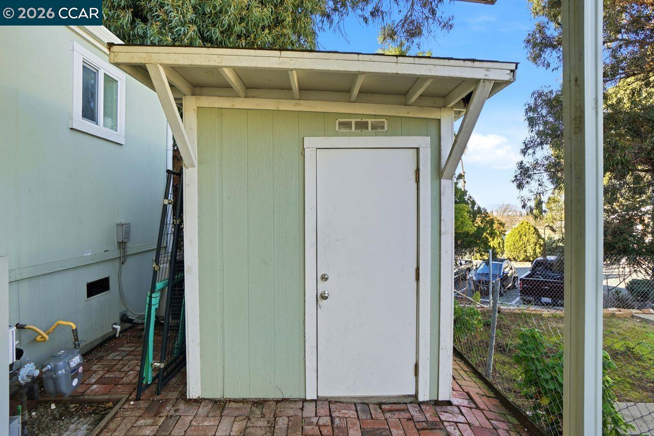 3777 Willow Pass Road, Unit 20 Bay Point, CA 94565 - Photo 29 of 35 a view of entryway