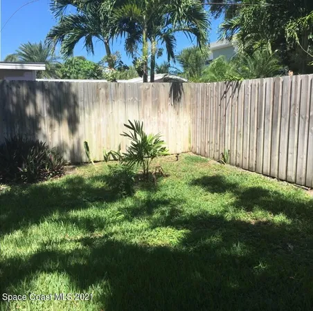 $1,900 | 320 Pierce Avenue, Cape Canaveral, FL 32920