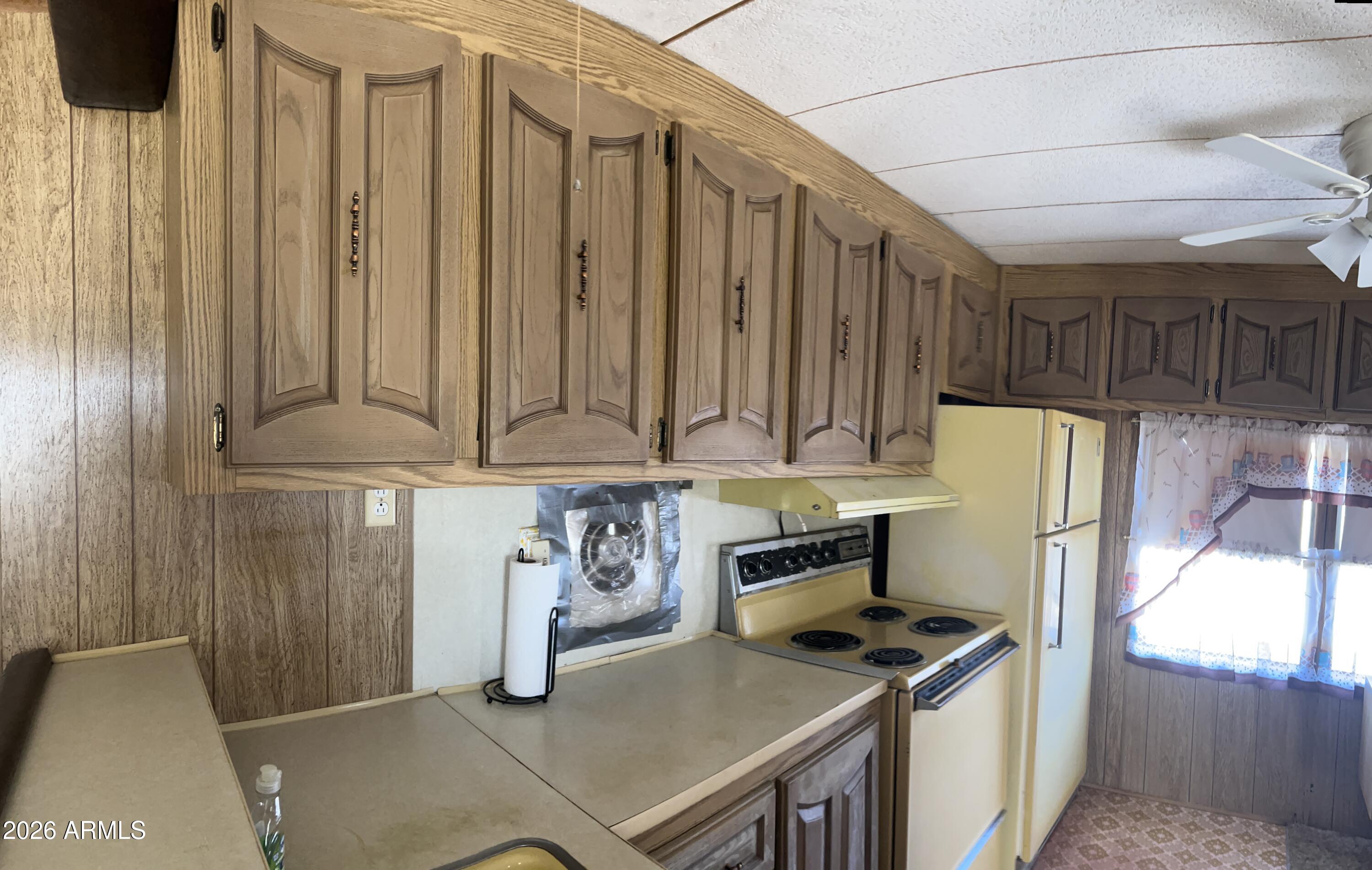 939 North Acacia Road, Unit 1 Apache Junction, AZ 85119 - Photo 29 of 42 Kitchen Storage