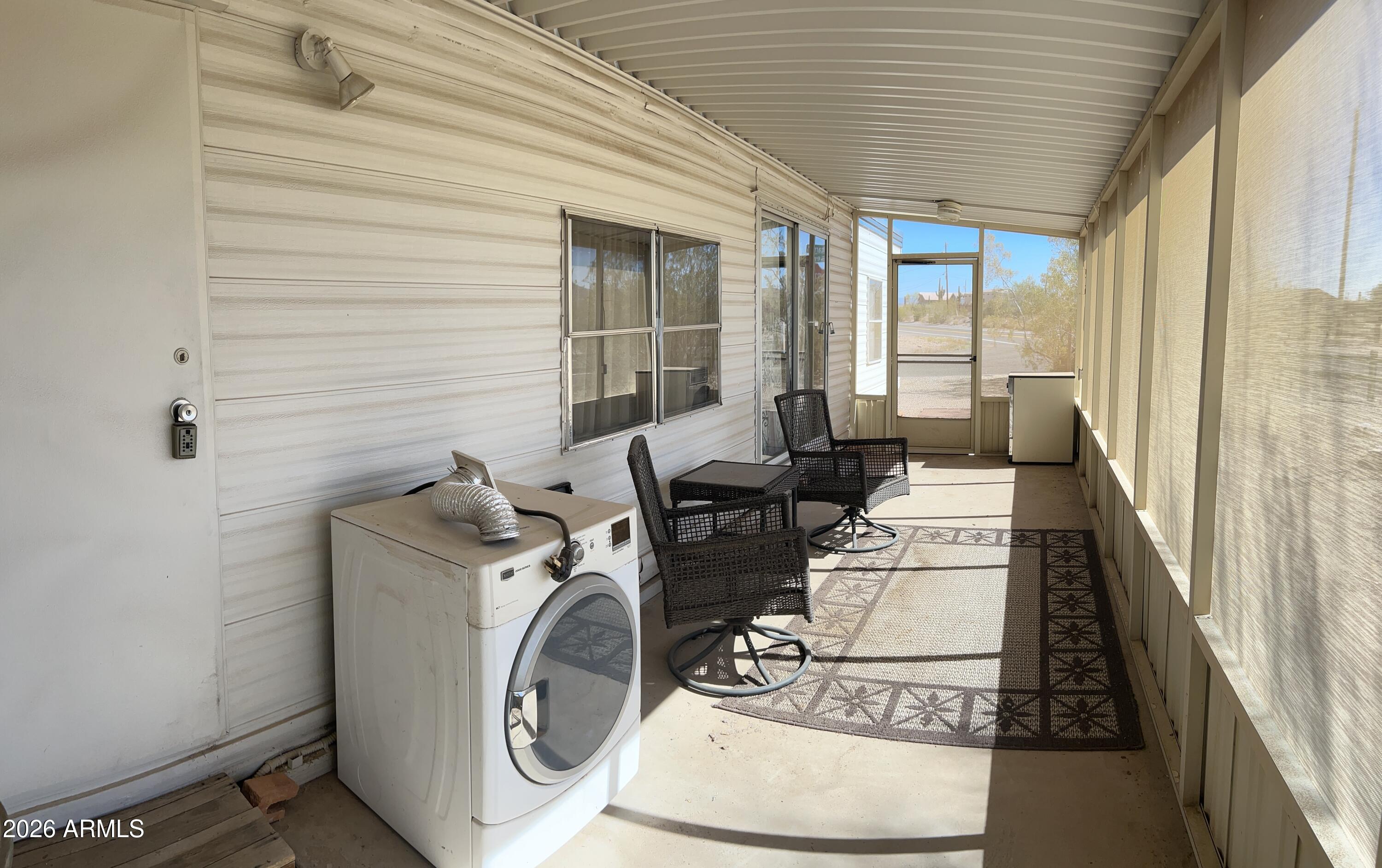 939 North Acacia Road, Unit 1 Apache Junction, AZ 85119 - Photo 33 of 42 Arizona Room