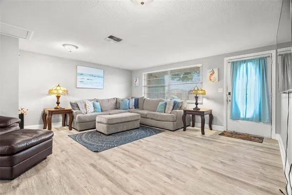 $399,900 | 2330 Society Drive, Holiday, FL 34691