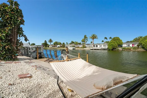 $399,900 | 2330 Society Drive, Holiday, FL 34691