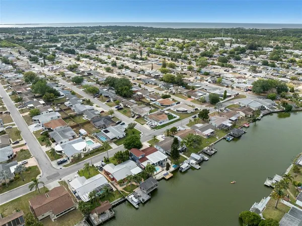 $399,900 | 2330 Society Drive, Holiday, FL 34691