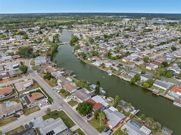 $399,900 | 2330 Society Drive, Holiday, FL 34691