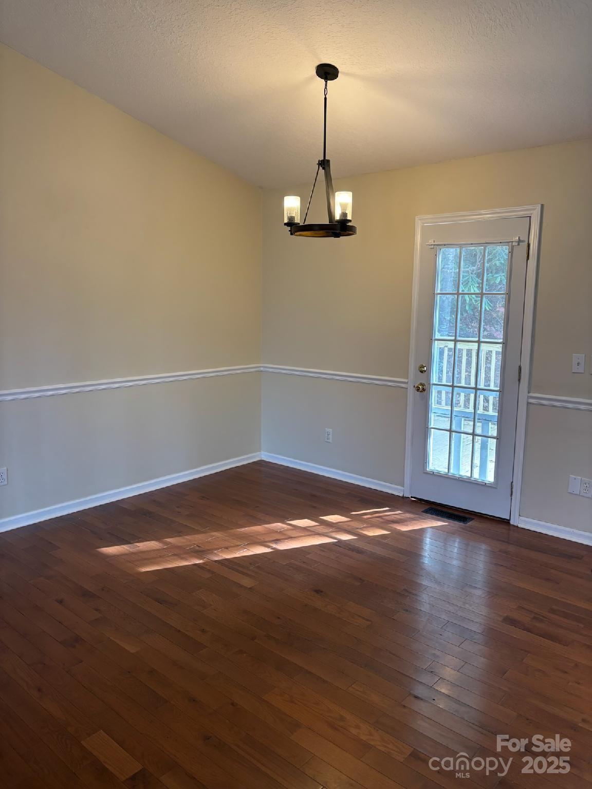 493 Spring Hill Road Bakersville, NC 28705 - Photo 9 of 20