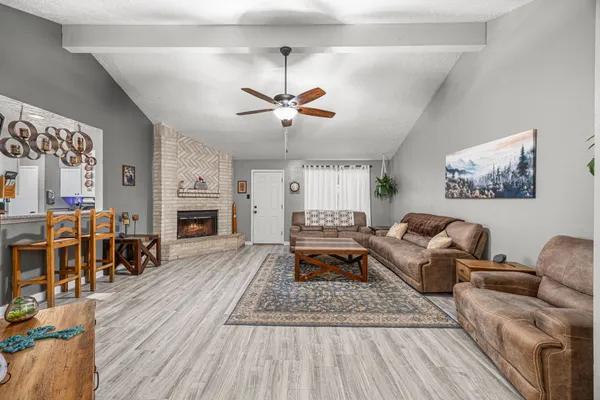 $260,000 | 21302 Bridgepoint Lane, Spring, TX 77388