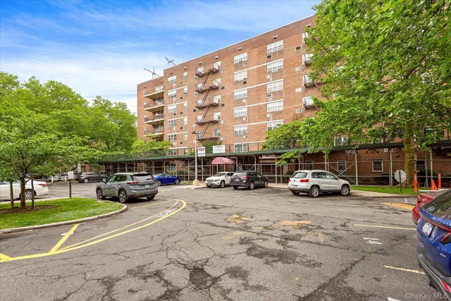 $269,000 | 151-25 88th Street, Unit 1D | Lindenwood