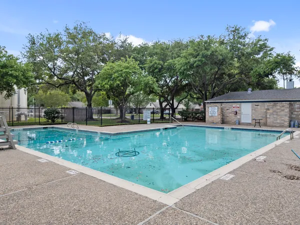 $299,999 | 11302 Willow Field Drive, Cypress, TX 77429