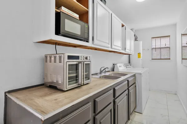 $299,999 | 11302 Willow Field Drive, Cypress, TX 77429