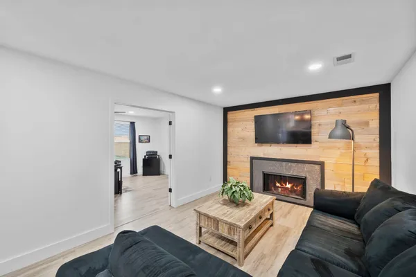 $299,999 | 11302 Willow Field Drive, Cypress, TX 77429