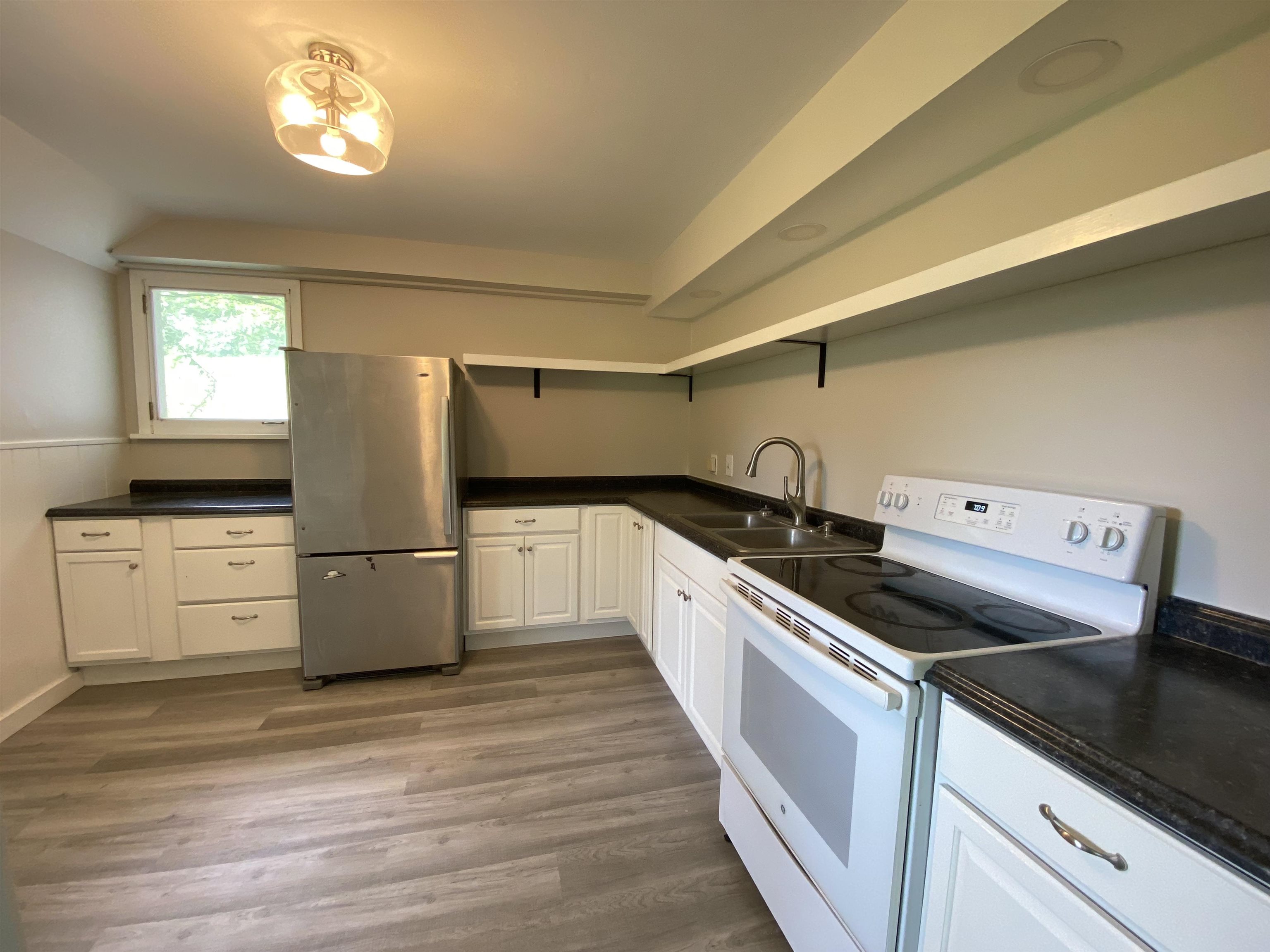 90 Downer Forest Road Strafford, VT 05070 - Photo 14 of 26 Gallery Image 14