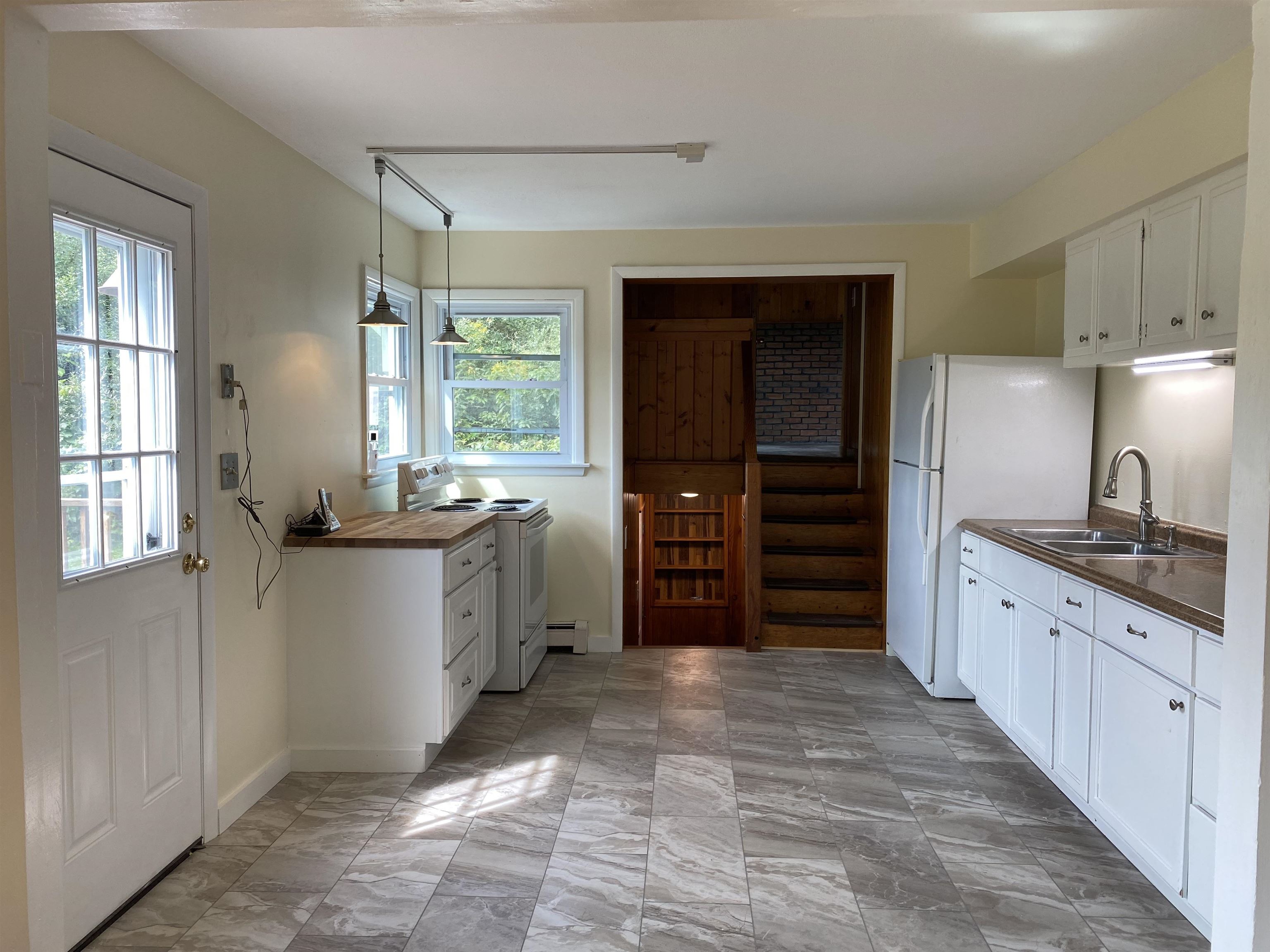 90 Downer Forest Road Strafford, VT 05070 - Photo 3 of 26 Gallery Image 3