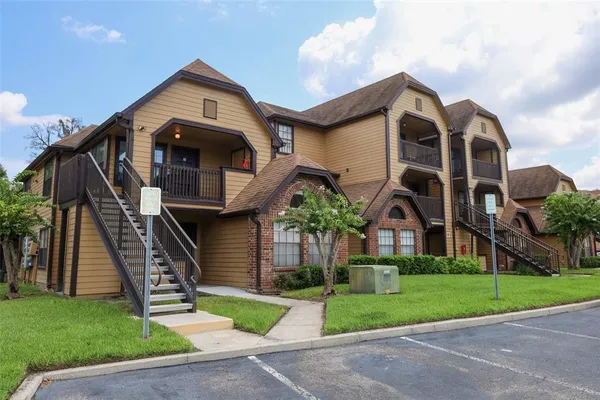 $135,000 | 345 Forestway Circle, Unit 205, Altamonte Springs, FL 32701