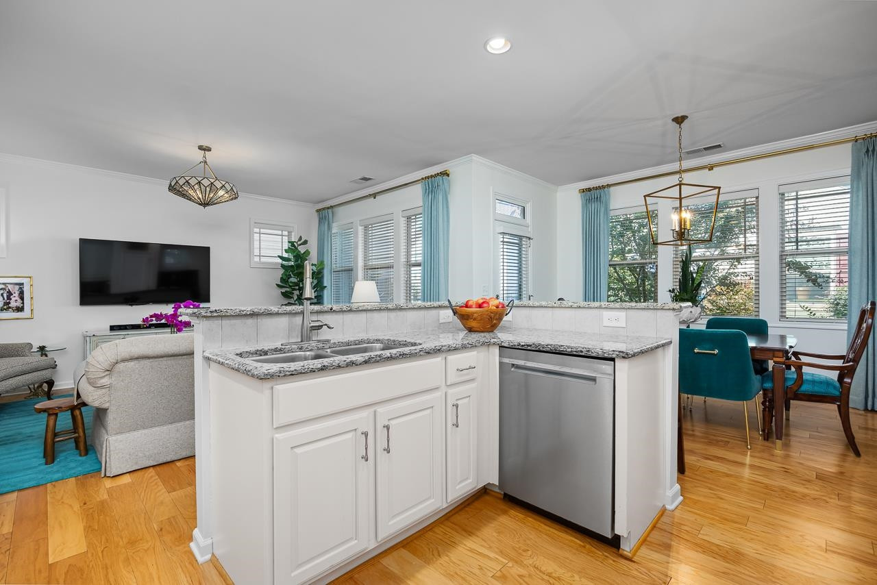 5528 Wade Park Boulevard Raleigh, NC 27607 - Photo 13 of 30 Photo 13