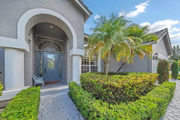 $6,500 | 12605 Torbay Drive, Boca Raton, FL 33428
