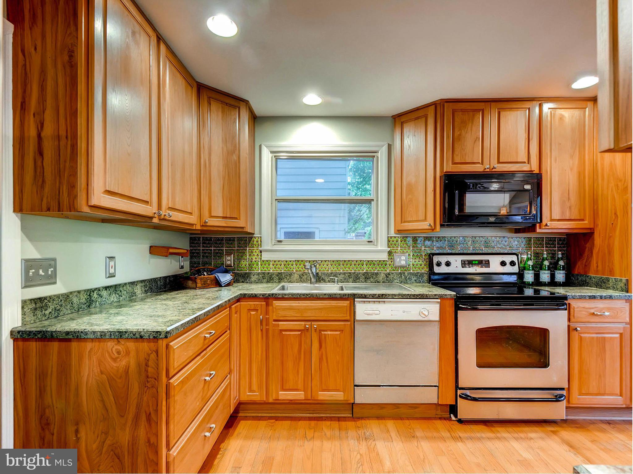 4621 Wilmslow Road Baltimore, MD 21210 - Photo 11 of 30 Kitchen