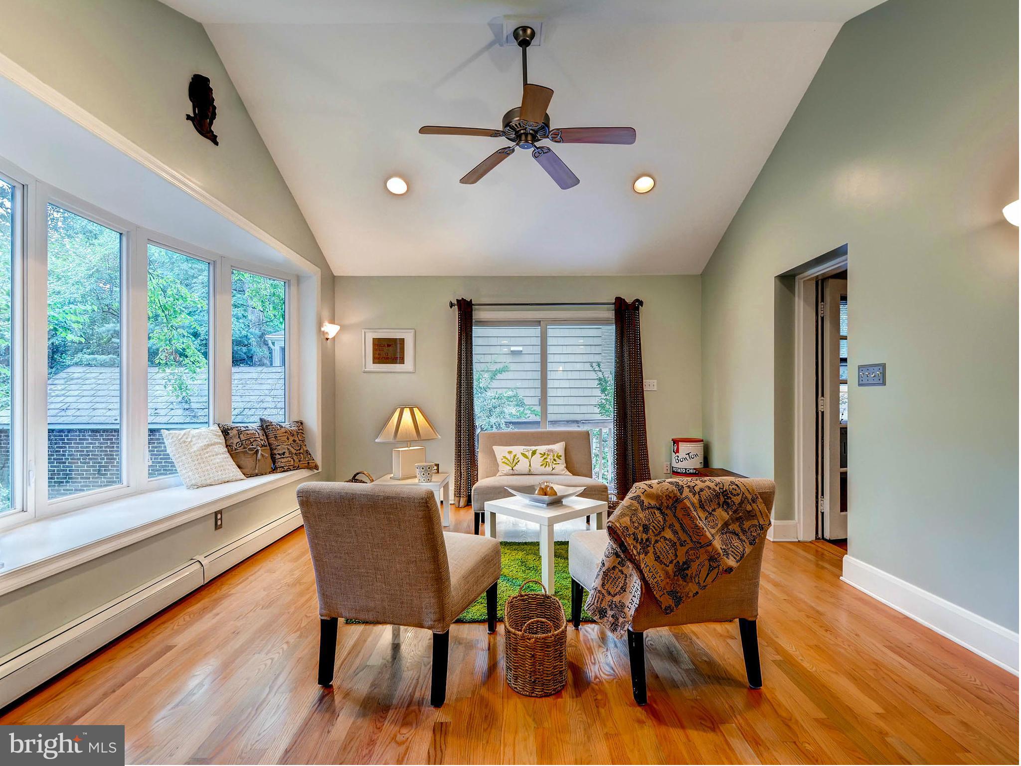 4621 Wilmslow Road Baltimore, MD 21210 - Photo 14 of 30 Family Room