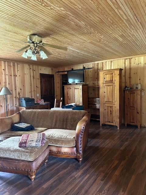 1370 Camp Branch Road Sumter, SC 29153 - Photo 5 of 18 Gallery Image 5