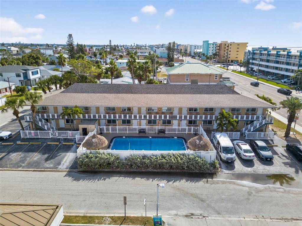 14251 Gulf Boulevard, Unit 5 Madeira Beach, FL 33708 - Photo 3 of 19 a view of a city