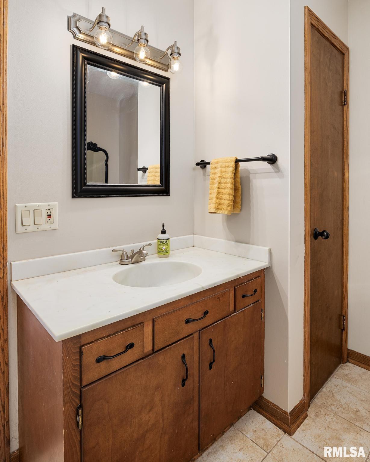 22071 Oak Street Morton, IL 61550 - Photo 24 of 37