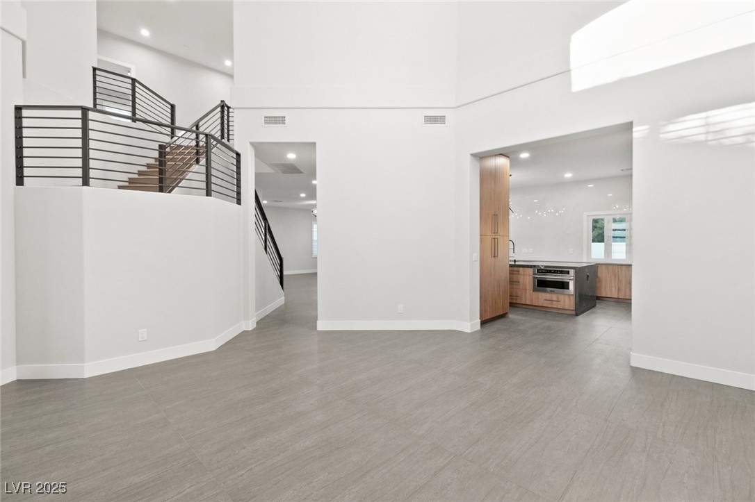 2236 Timber Rose Drive Las Vegas, NV 89134 - Photo 3 of 56