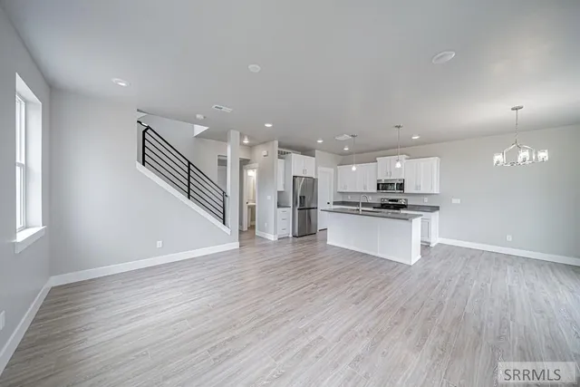 $304,900 | 5590 Trueman Street, Unit C, Chubbuck, ID 83202