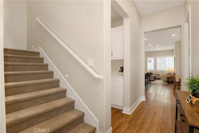 $919,000 | 27512 North Golden Currant Place, Valencia, CA 91381