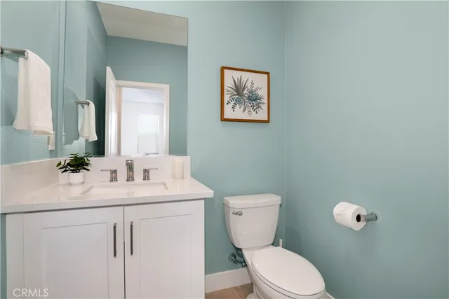 $919,000 | 27512 North Golden Currant Place, Valencia, CA 91381