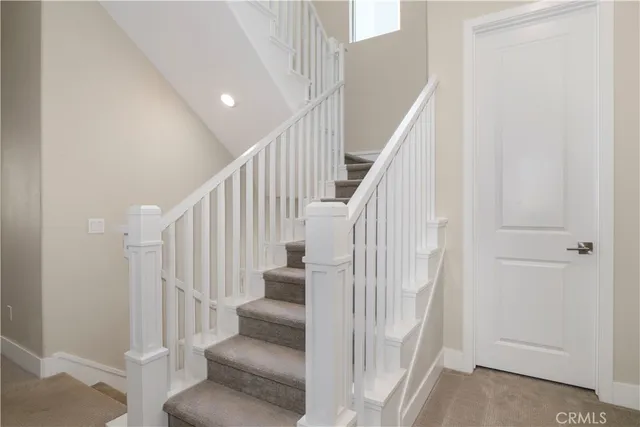 $919,000 | 27512 North Golden Currant Place, Valencia, CA 91381