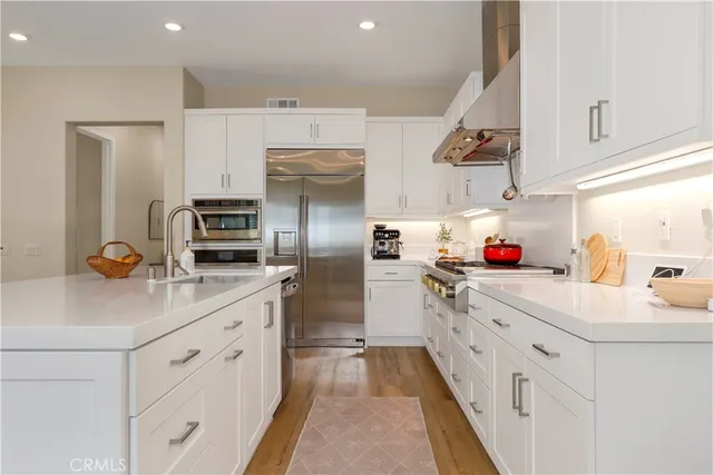 $919,000 | 27512 North Golden Currant Place, Valencia, CA 91381