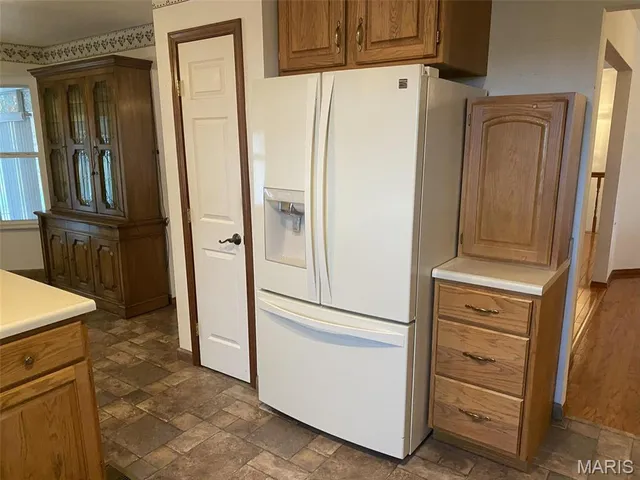 $325,000 | 629 Christopher Lane, New Baden, IL 62265