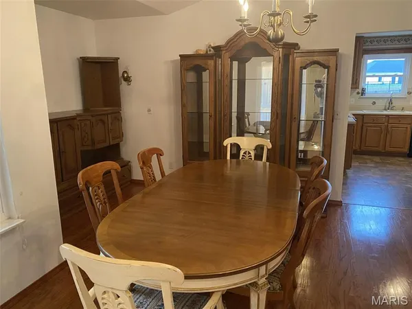 $325,000 | 629 Christopher Lane, New Baden, IL 62265