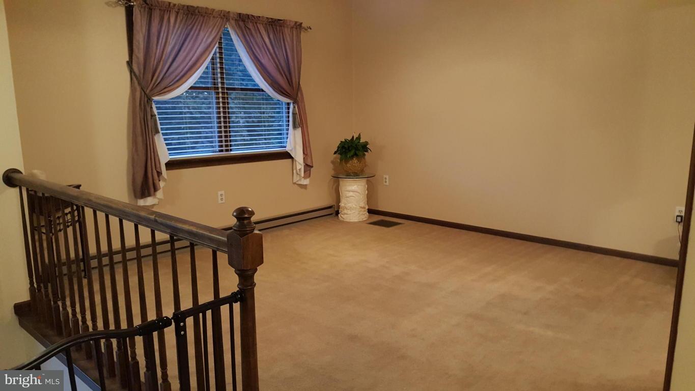 230 East Lexington Road Lititz, PA 17543 - Photo 11 of 33