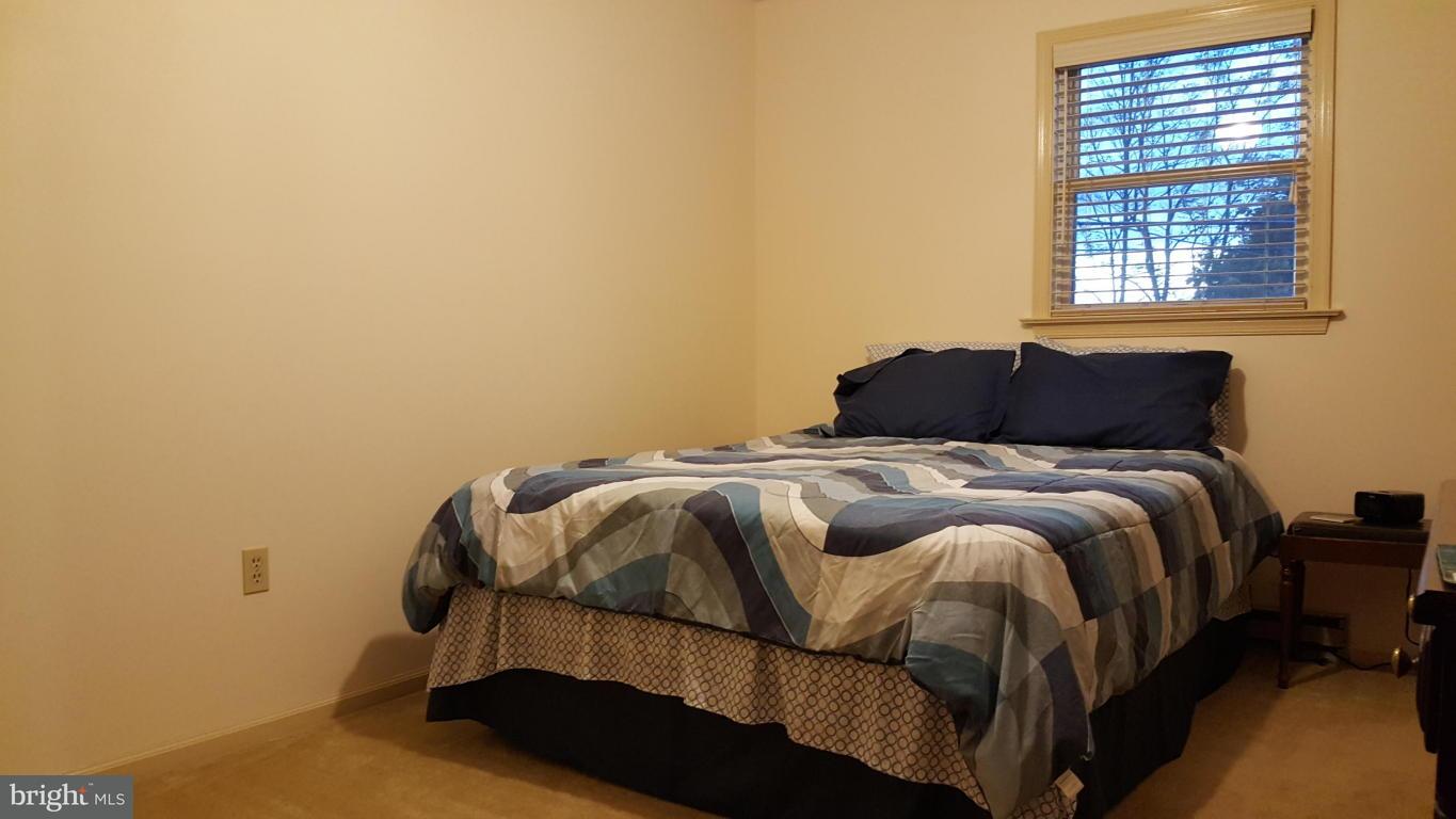 230 East Lexington Road Lititz, PA 17543 - Photo 12 of 33