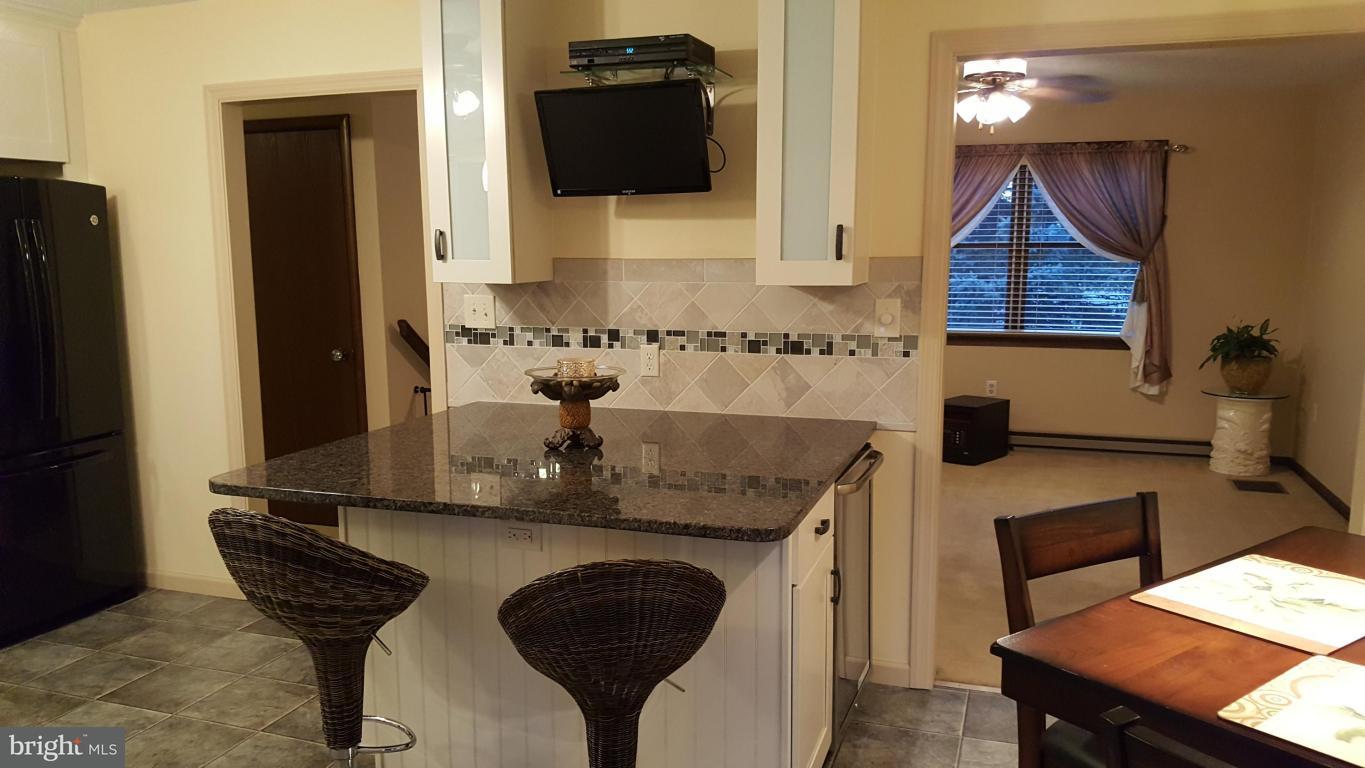 230 East Lexington Road Lititz, PA 17543 - Photo 18 of 33