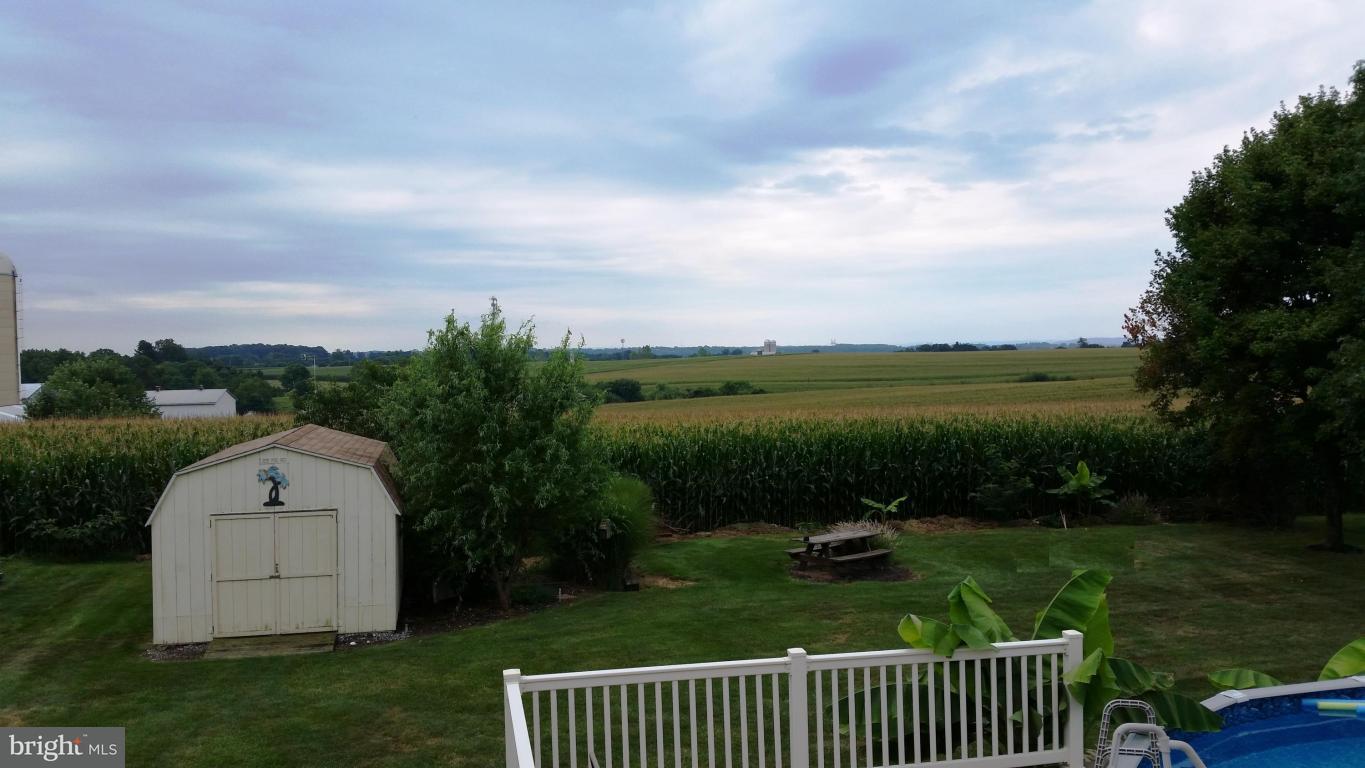 230 East Lexington Road Lititz, PA 17543 - Photo 29 of 33