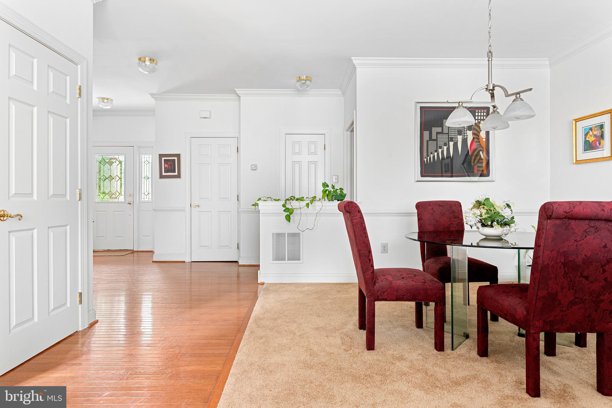 72 Granville Way Exton, PA 19341 - Photo 3 of 32 Foyer/Dining Room.
