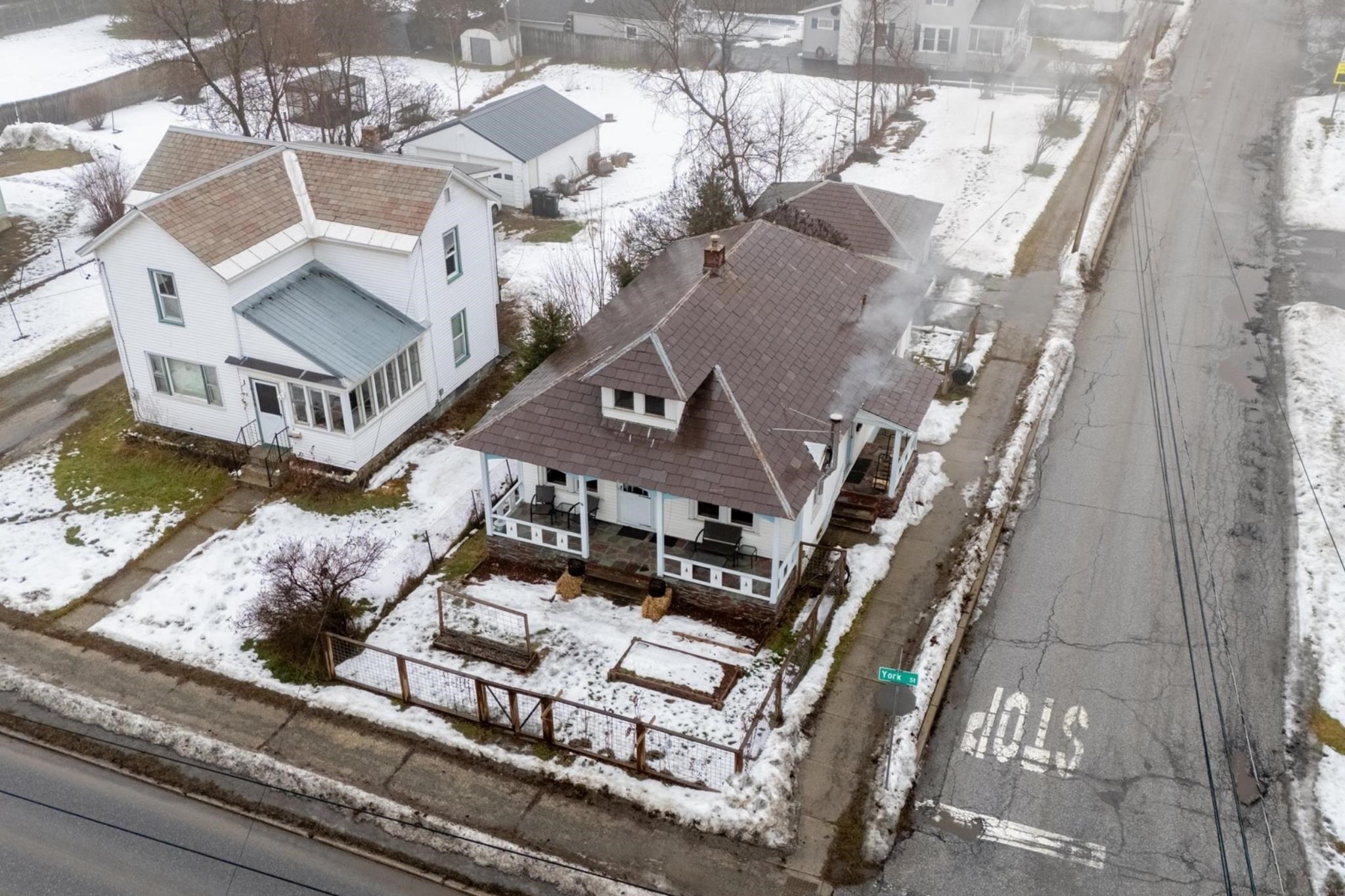 340 York Street Poultney, VT 05764 - Photo 4 of 47