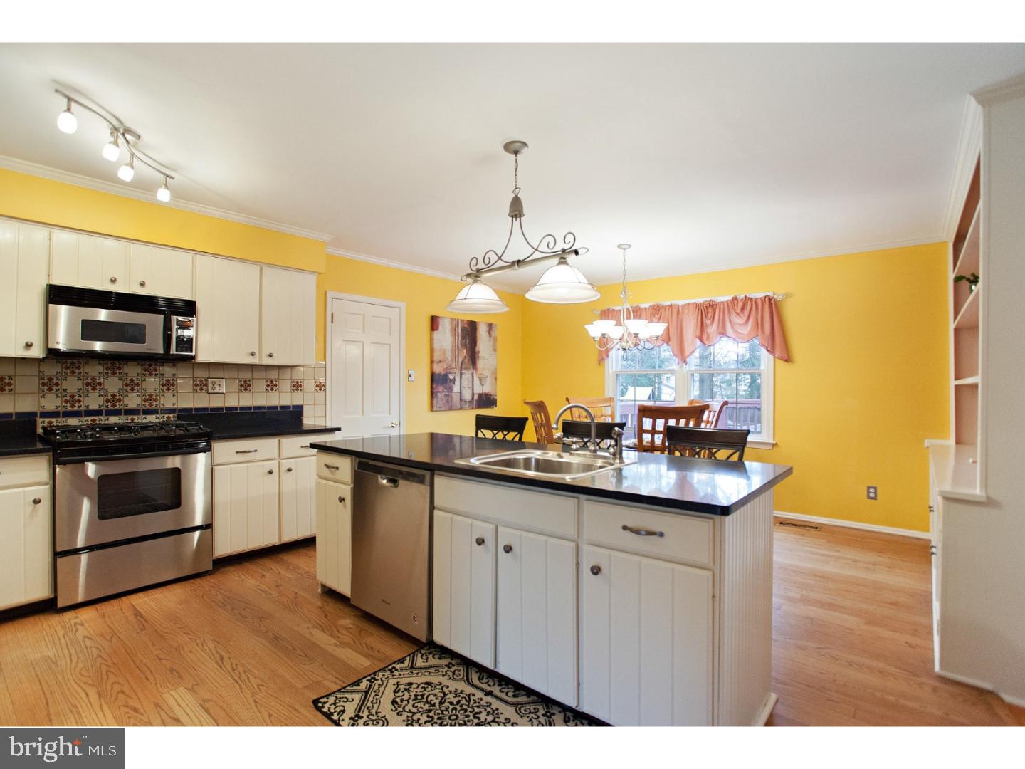 352 Ramsey Road Yardley, PA 19067 - Photo 6 of 25 Gallery Image 6
