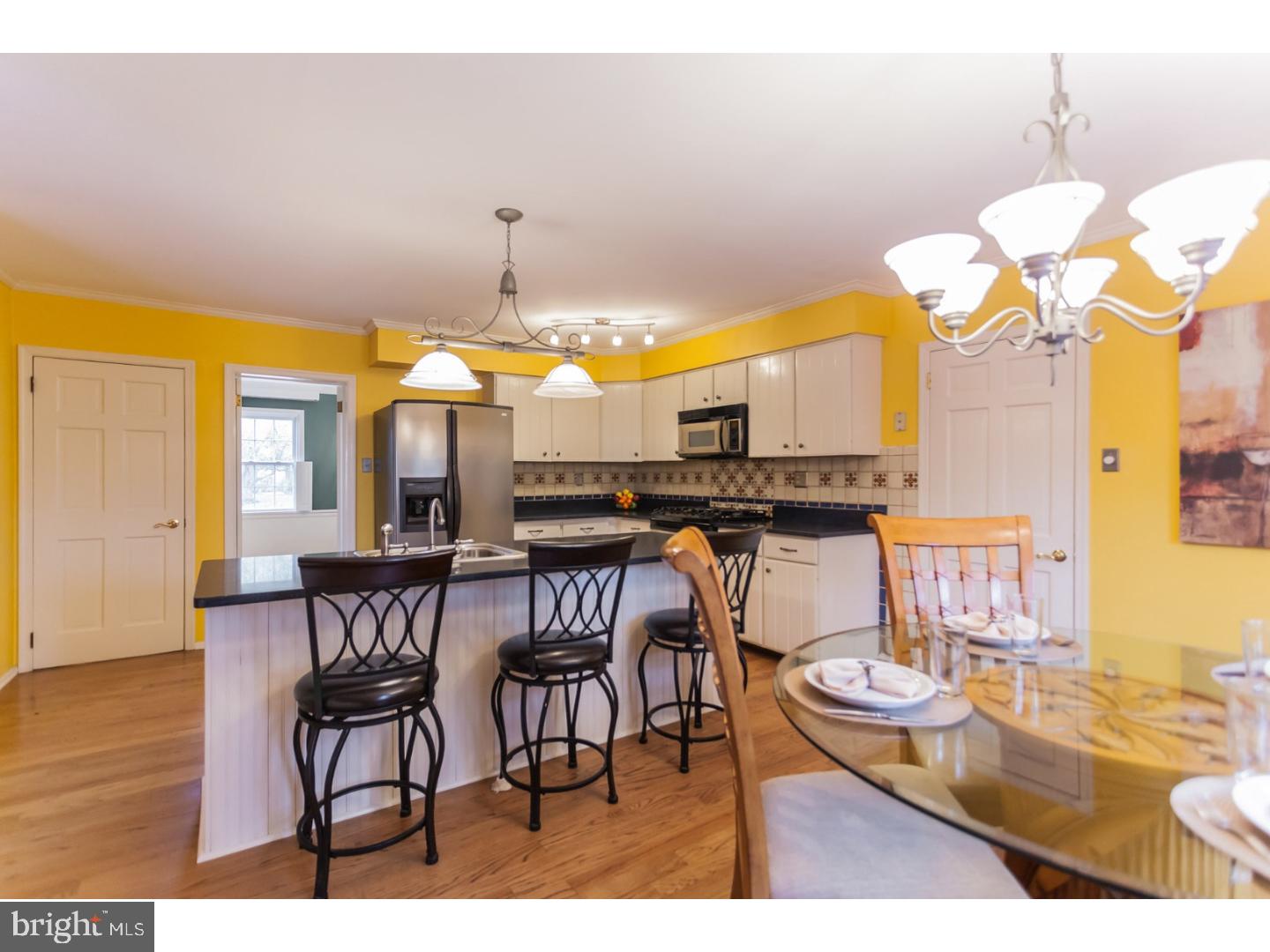 352 Ramsey Road Yardley, PA 19067 - Photo 8 of 25 Gallery Image 8