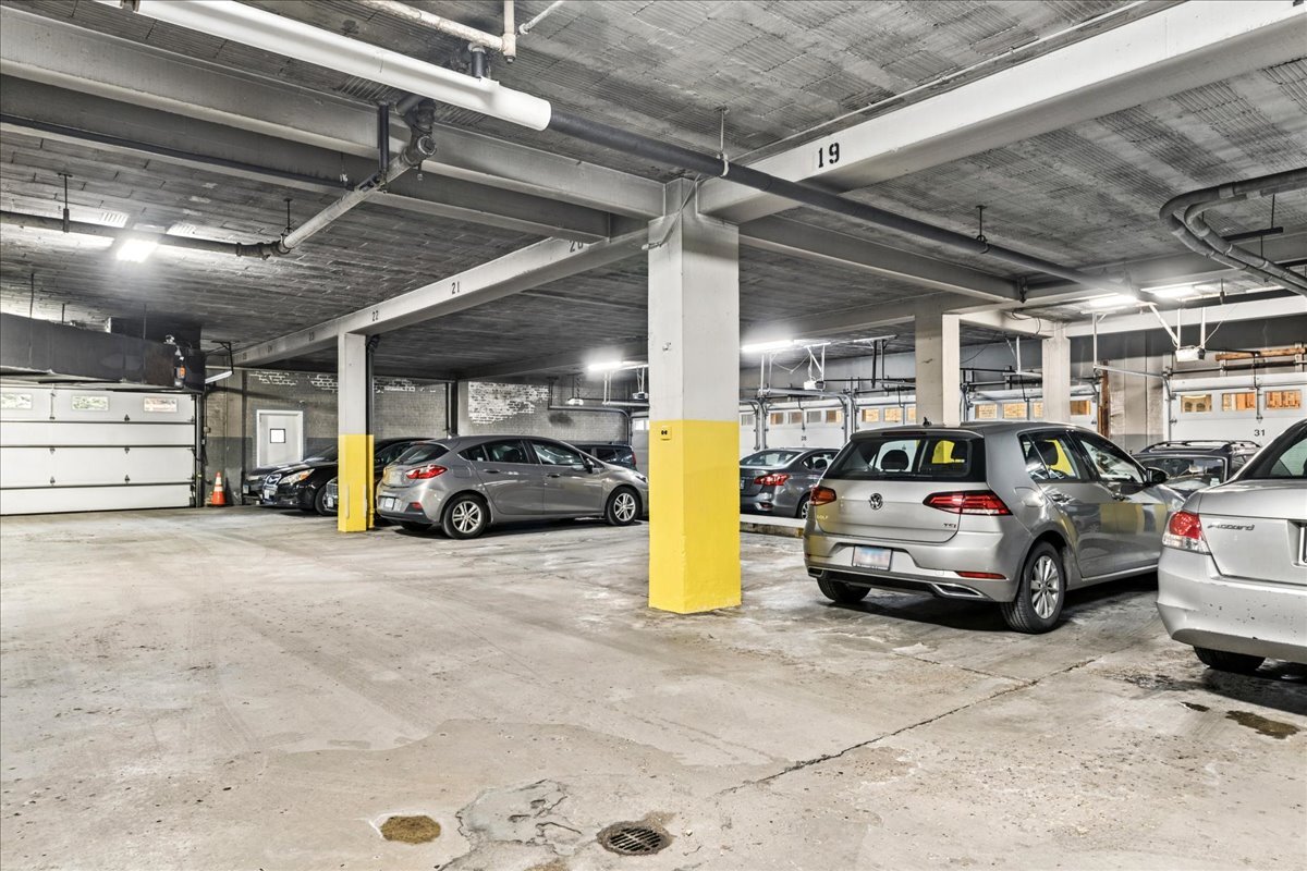 1585 Ridge Avenue, Unit 502 Evanston, IL 60201 - Photo 26 of 26