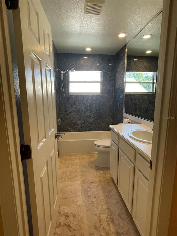 759 Fordingbridge Way Osprey, FL 34229 - Photo 23 of 51 a bathroom with a tub sink and mirror