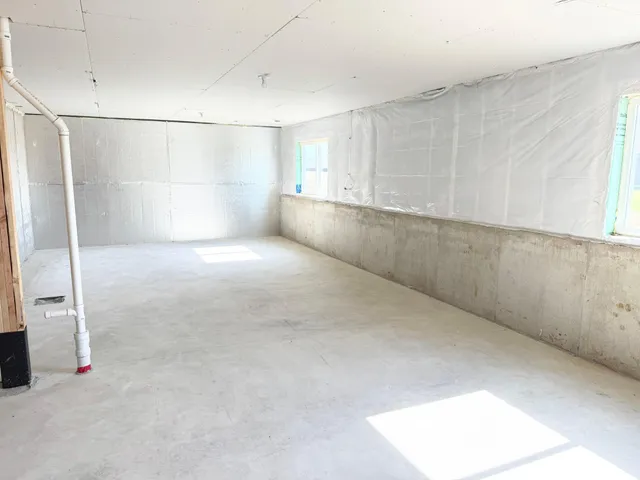 $396,990 | 927 Redfield Circle, Delano, MN 55328