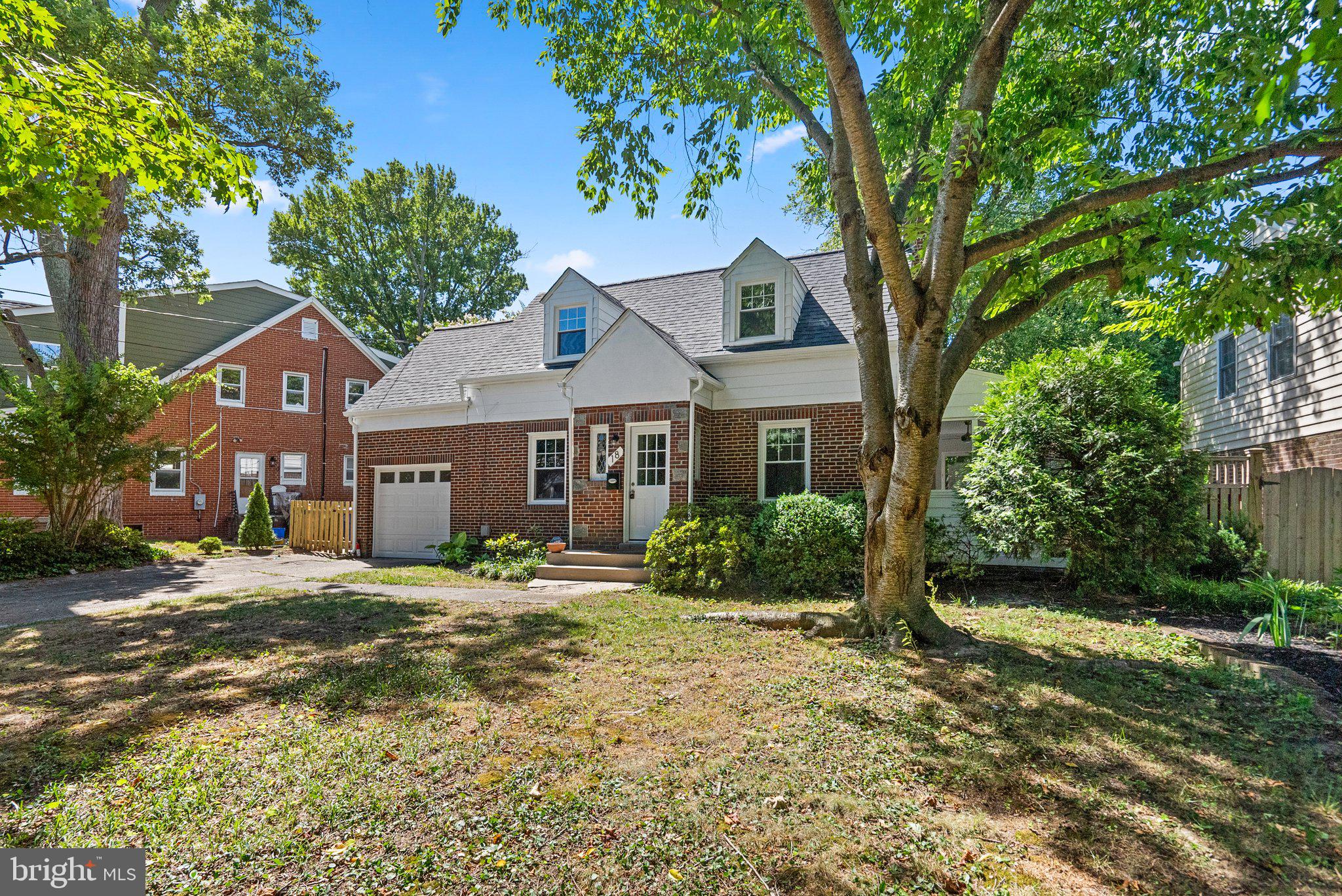 18 Franklin Avenue Silver Spring, MD 20901 - Photo 2 of 39 Gallery Image 2