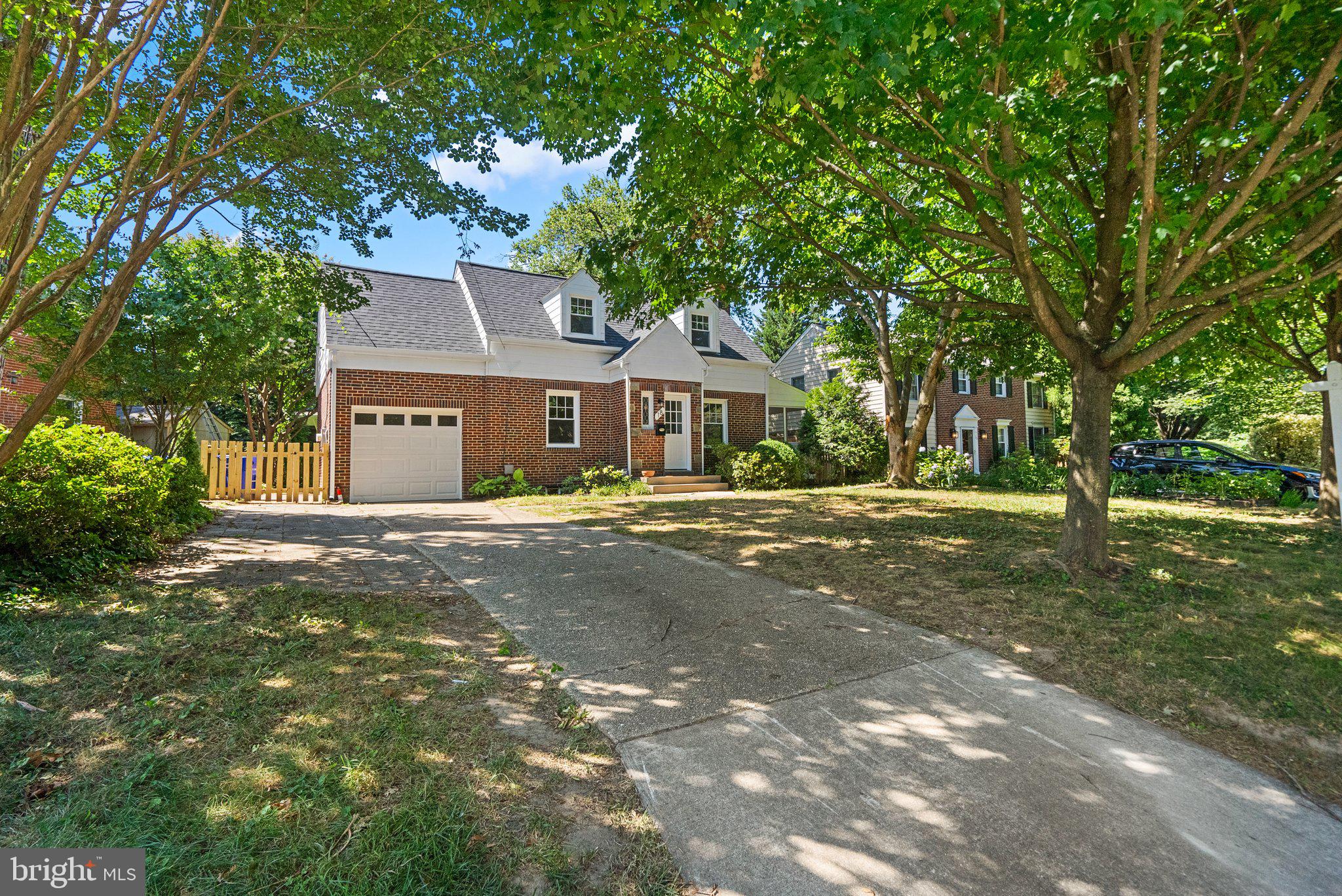18 Franklin Avenue Silver Spring, MD 20901 - Photo 4 of 39 Gallery Image 4