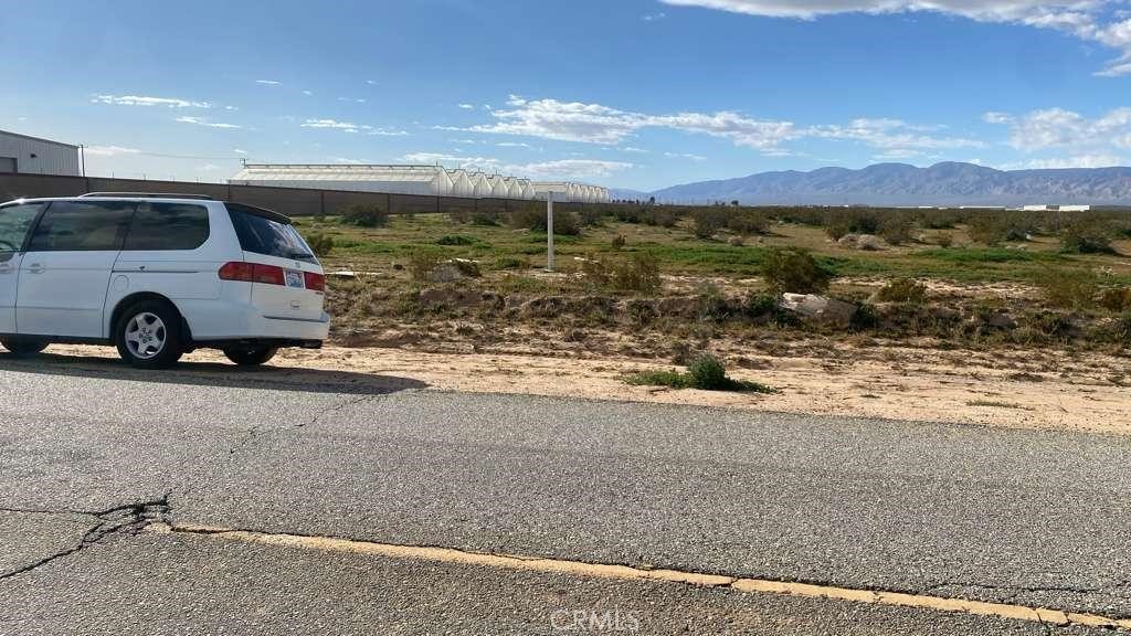 0 Neuralia Road California City, CA 93505 - Photo 14 of 17 a view of a terrace view